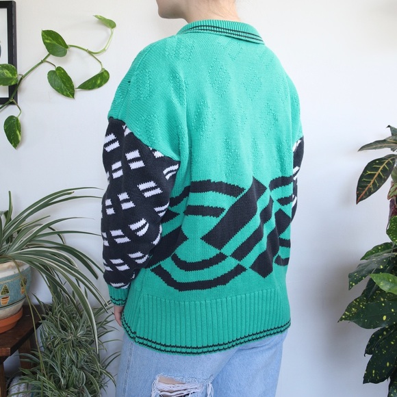 Teal and Black Patterned Collared Sweater - Picture 4 of 9